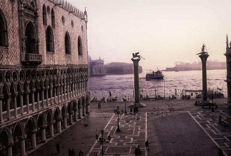 Restoration of Colour Slides